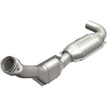 Load image into Gallery viewer, MagnaFlow Conv DF 00-01 Ford F-150 4.6L 2wd
