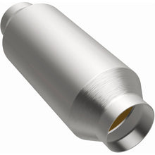 Load image into Gallery viewer, Magnaflow 3.00 CA Spun Universal Converter
