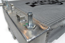 Load image into Gallery viewer, Photo - Close Up
