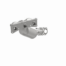 Load image into Gallery viewer, MagnaFlow Converter Direct Fit California Grade 09-10 BMW 528i L6 3.0L
