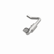 Load image into Gallery viewer, Magnaflow 07-09 Chrysler Aspen 5.7L Direct Fit Converter
