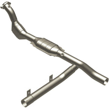 Load image into Gallery viewer, MagnaFlow Conv DF 97-98 Ford Expedition 4.6 | 93130
