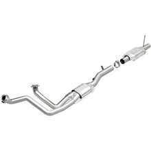 Load image into Gallery viewer, MagnaFlow Conv DF 96 Ford F-150 4.9L I-6
