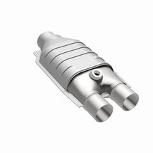 Load image into Gallery viewer, MagnaFlow Conv Universal 3/2 Single / Dual with O2
