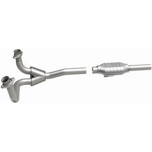 Load image into Gallery viewer, MagnaFlow Conv DF 88-95 Ford Trucks 5.8L V8
