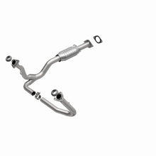 Load image into Gallery viewer, MagnaFlow Conv DF 2000 S10 4.3L 4WD | 93227
