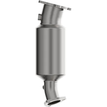 Load image into Gallery viewer, MagnaFlow California Grade CARB Compliant Converter Direct-Fit 05-09 Audi A4 / A4 Quattro
