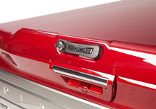 Load image into Gallery viewer, UnderCover 22-23 Chevy Silverado 1500 5.9ft Bed w/ Multi Flex TG Elite Smooth Cover - Ready To Paint Bed Covers - Hinged Undercover   
