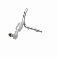 Load image into Gallery viewer, MagnaFlow Conv DF 97-98 Ford F-150 Pickup 4.2L P/S 4WD
