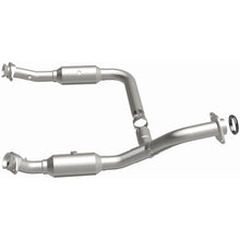 Load image into Gallery viewer, MagnaFlow Conv DF 06-09 Ford Explorer / 06-10 Mercury Mountaineer 4.6L Y-Pipe Assembly (49 State)
