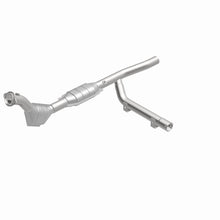 Load image into Gallery viewer, MagnaFlow Conv DF 97-98 Ford Expedition 4.6 | 93130
