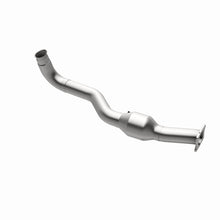 Load image into Gallery viewer, MagnaFlow Conv. DF 01-05 GM Silv/Sierra 6.6L

