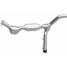 Load image into Gallery viewer, MagnaFlow Conv DF 97-98 Ford F-150 Pickup 4.2L P/S 4WD
