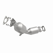 Load image into Gallery viewer, Magnaflow 04-08 Infiniti FX35 3.5L Direct Fit Converter
