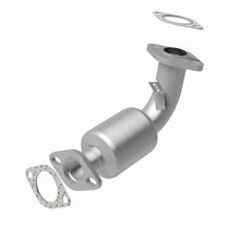 Load image into Gallery viewer, MagnaFlow Conv DF 5/00-01 Mitsubishi Eclipse 2.4L Front / 99-5/00 Galant 2.4L Front
