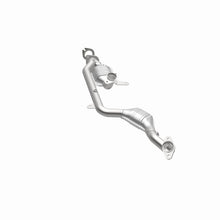 Load image into Gallery viewer, MagnaFlow Conv DF 95-97 Continental 4.6 front
