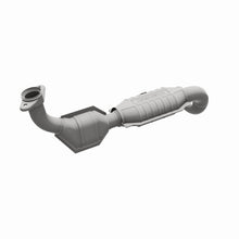 Load image into Gallery viewer, Magnaflow 04-05 Ford F-150 5.4L Direct Fit Converter
