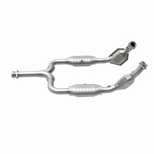 Load image into Gallery viewer, MagnaFlow Conv DF 99-04 Ford Mustang 3.8L
