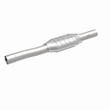 Load image into Gallery viewer, MagnaFlow Conv DF 99-01 Jeep Grand Cherokee 4.0L Rear

