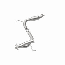Load image into Gallery viewer, MagnaFlow Converter Direct Fit 05-11 Toyota Tacoma 4.0L
