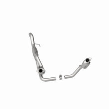 Load image into Gallery viewer, MagnaFlow Conv DF 00-03 Dodge Dakota 4.7L 4WD (49 State)
