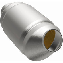 Load image into Gallery viewer, MagnaFlow Conv Universal 1.75 inch C/A Spun
