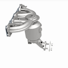 Load image into Gallery viewer, Magnaflow 13-17 Hyundai Santa Fe Sport 2.4L Direct Fit Cat Converter
