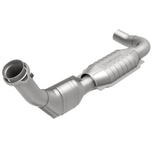 Load image into Gallery viewer, MagnaFlow Conv DF 97-98 Ford Exped 4.6L D/S
