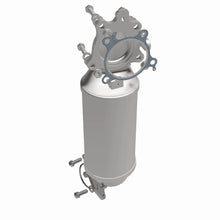 Load image into Gallery viewer, Magnaflow 23-25 Honda CR-V EPA Compliant Direct-Fit Converter
