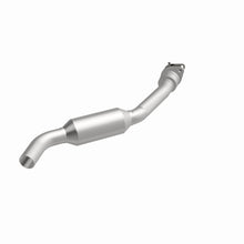 Load image into Gallery viewer, Magnaflow 04-07 Ford Taurus 3.0L Direct Fit Converter
