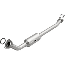 Load image into Gallery viewer, Magnaflow 05-07 Toyota Sequoia 4.7L Direct Fit Converter
