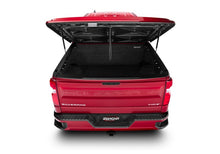 Load image into Gallery viewer, UnderCover 19-20 Chevy Silverado 1500 5.8ft Lux Bed Cover - Black Meet Kettle Bed Covers - Hinged Undercover   
