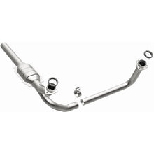 Load image into Gallery viewer, MagnaFlow Conv DF Chevrolet/GMC 1500 1/2 Ton
