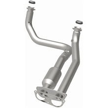 Load image into Gallery viewer, MagnaFlow Conv DF 3500 Truck 97 7.4L
