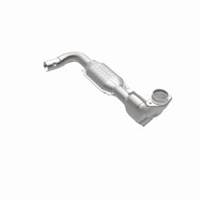 Load image into Gallery viewer, MagnaFlow Conv DF 01-02 Exped/F-150 5.4L D/S
