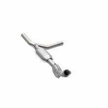 Load image into Gallery viewer, MagnaFlow Conv DF 97-99 E-150/250 4.6L P/S
