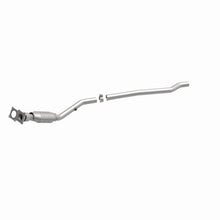 Load image into Gallery viewer, MagnaFlow Conv DF 96-98 Caravan-Voyager 3.3L/
