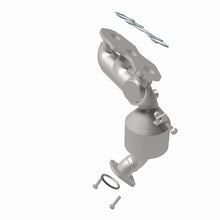 Load image into Gallery viewer, Magnaflow 11-15 Toyota Sienna 3.5L Direct Fit Converter
