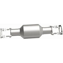 Load image into Gallery viewer, Magnaflow California Conv DF 06 Kia Sorento 3.5L
