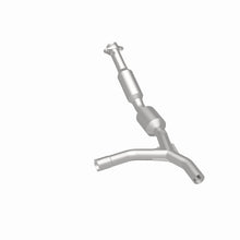 Load image into Gallery viewer, Magnaflow 2007 Ford E-150 4.6L Direct Fit Converter
