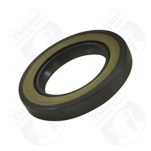 Load image into Gallery viewer, Yukon Gear Replacement Side Yoke Seal For 80-87 Dana 44-HD ICA Vett Differential Seal Kits Yukon Gear &amp; Axle

