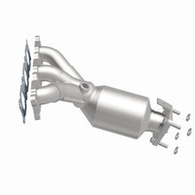Load image into Gallery viewer, MagnaFlow Exhaust Products Catalytic Converter with Integrated Exhaust Manifold MagnaFlow Exhaust Products Catalytic Converter with Integrated Exhaust Manifold 22-174
