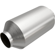 Load image into Gallery viewer, Magnaflow 2.50 CA Spun Universal Converter | 5582306
