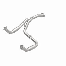 Load image into Gallery viewer, Magnaflow 2011 Chevrolet Silverado 2500 HD 6.0L Direct Fit Converter
