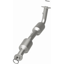 Load image into Gallery viewer, Magnaflow 07-18 Toyota Tundra 5.7L CARB Compliant Direct-Fit Catalytic Converter
