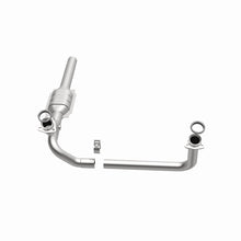 Load image into Gallery viewer, MagnaFlow Conv DF Chevrolet/GMC 1500 1/2 Ton
