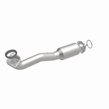 Load image into Gallery viewer, MagnaFlow 10-11 Honda CR-V California Catalytic Converter Direct Fit
