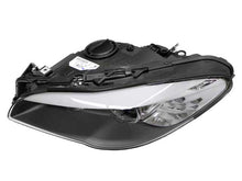 Load image into Gallery viewer, Headlight Assembly
