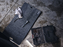 Load image into Gallery viewer, Husky_Garagemat_lifestyle2_11991.jpg
