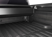 Load image into Gallery viewer, Retrax 60501 BOX CVR 06-16 RIDGELINE 5&#39; Tonneau Covers Retrax

